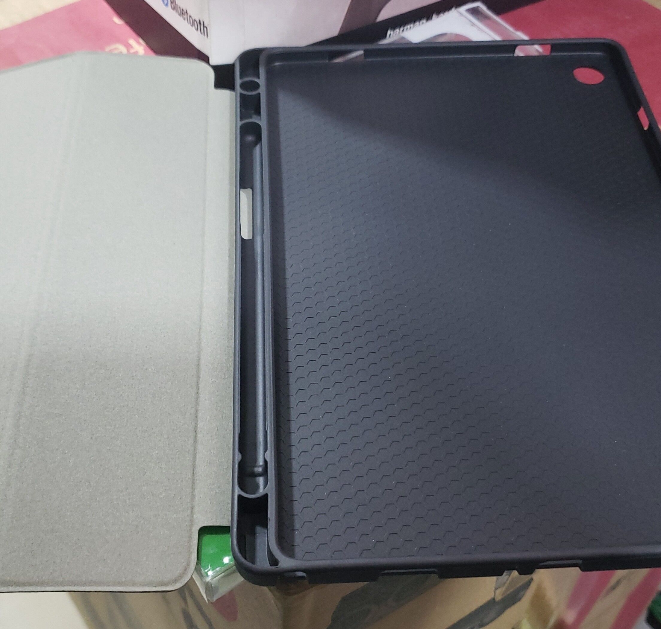 Image du produit : POCHETTE TABLETTE SAMSUNG A9+