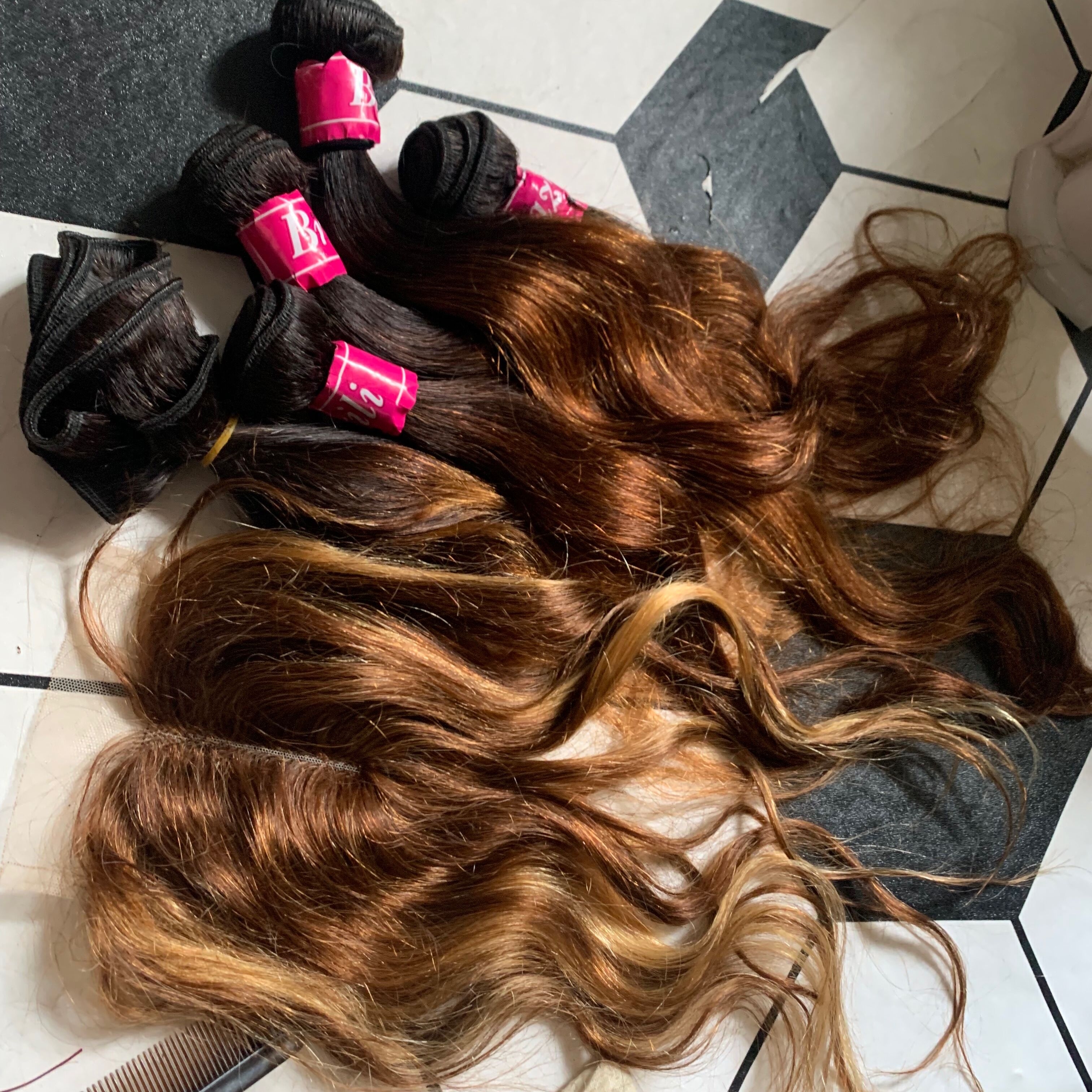 Product image thumbnail: Indian size 16 with closure