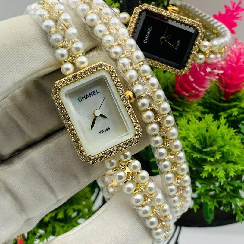 Product image thumbnail: Chanel