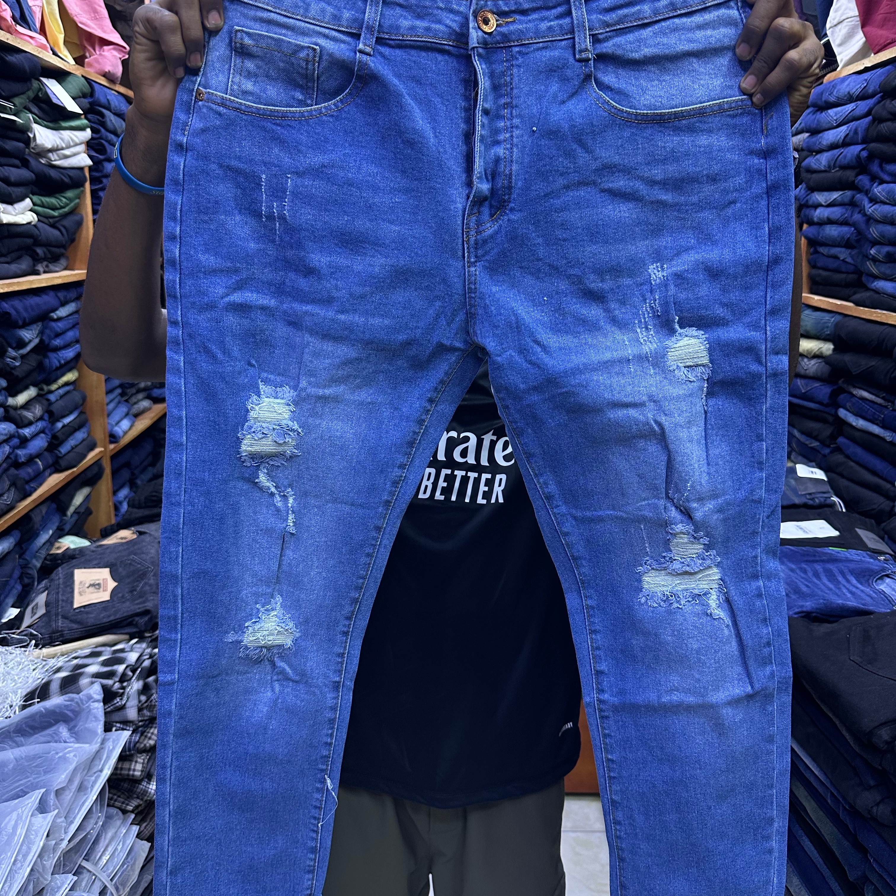 Product image thumbnail: male Jean