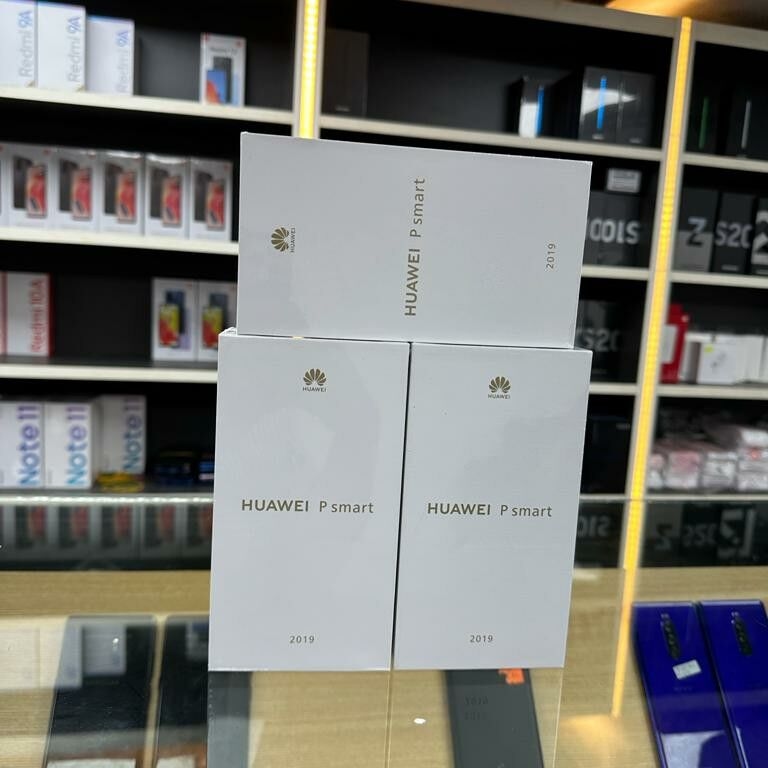 Product image thumbnail: HUAWEI PSMART 128G