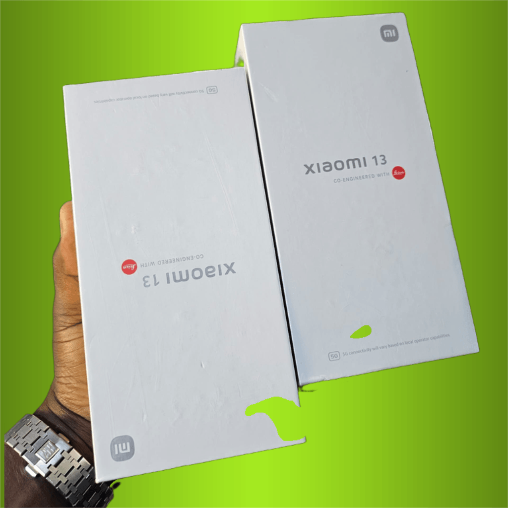 Product image thumbnail: XIAOMI MI 13 5G - 256G HDD - 12G RAM