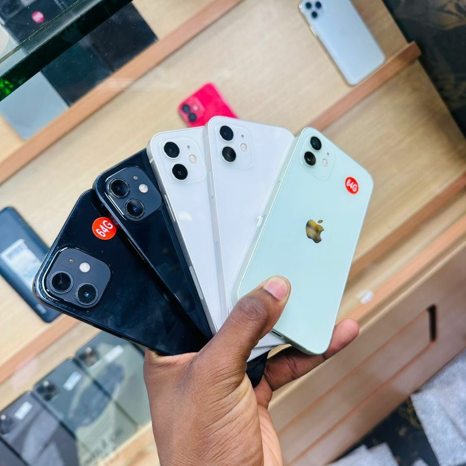 Product image thumbnail: IPHONE 11 - 64G