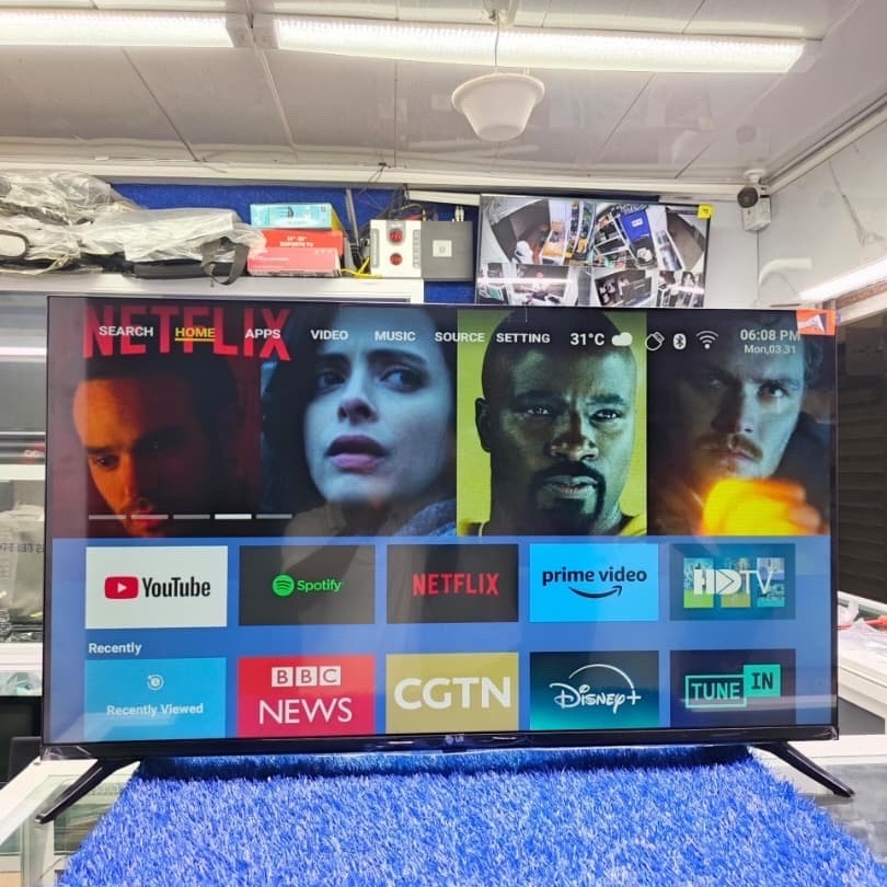 Product image thumbnail: *Vos ECRANS PLASMA LG et NEUF CARTON Serie 2025🔥