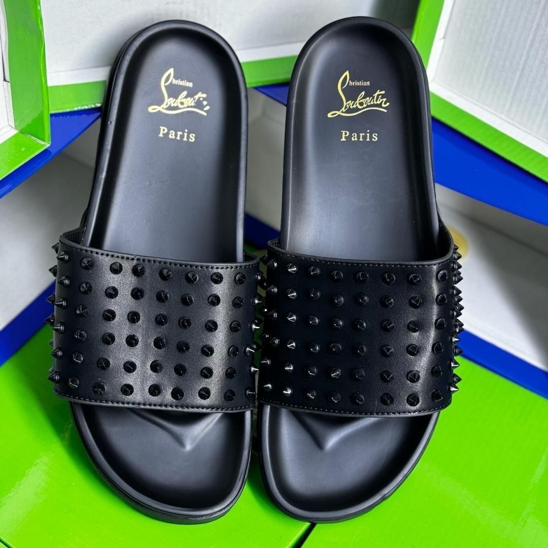 Image du produit : Chaussons avec carton 39-46