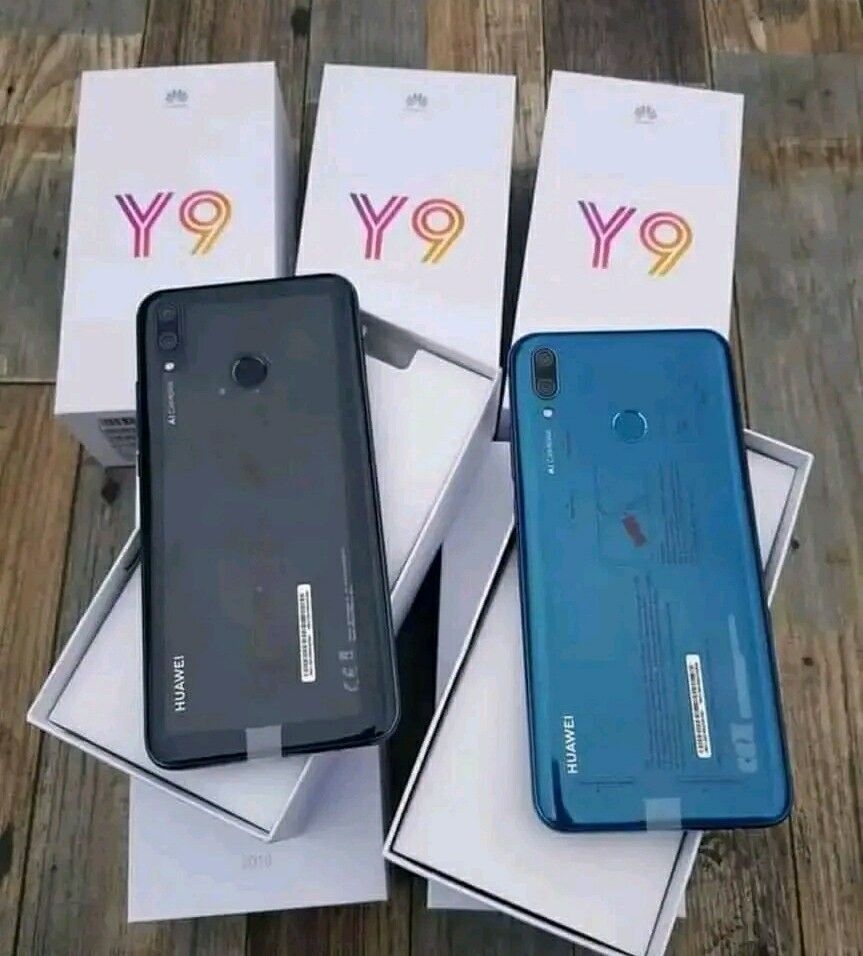 Product image thumbnail: HUAWEI Y9 (2019) - 128G