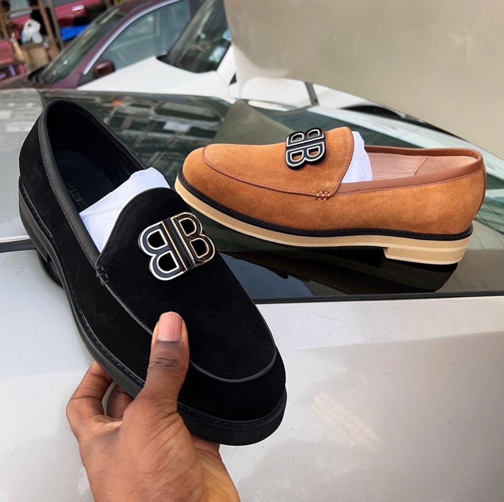 Product image thumbnail: Balenciaga homme 41, 42