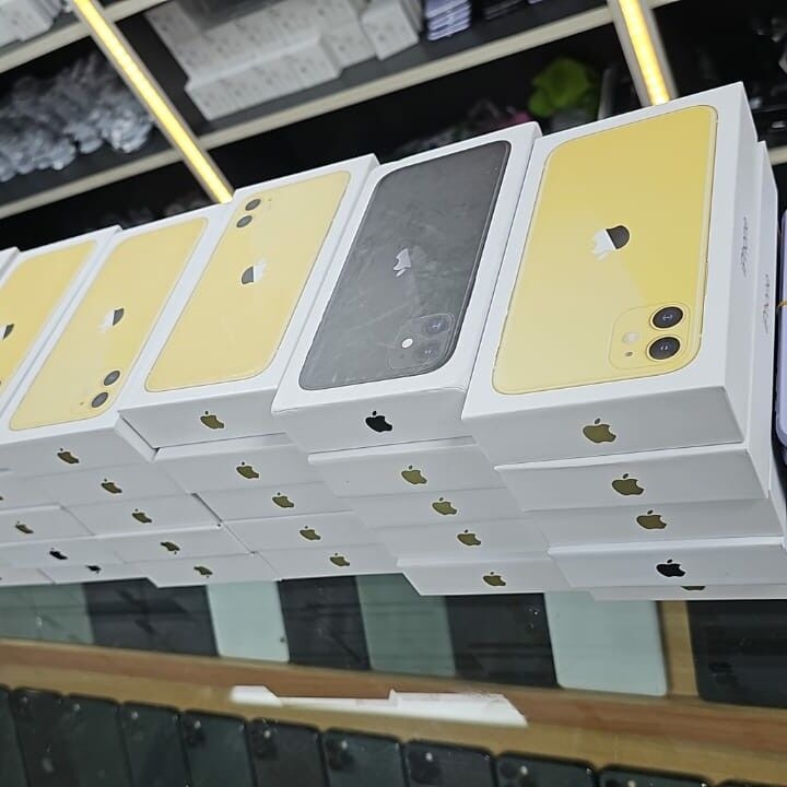 Product image thumbnail: APPLE IPHONE 11 - 128G