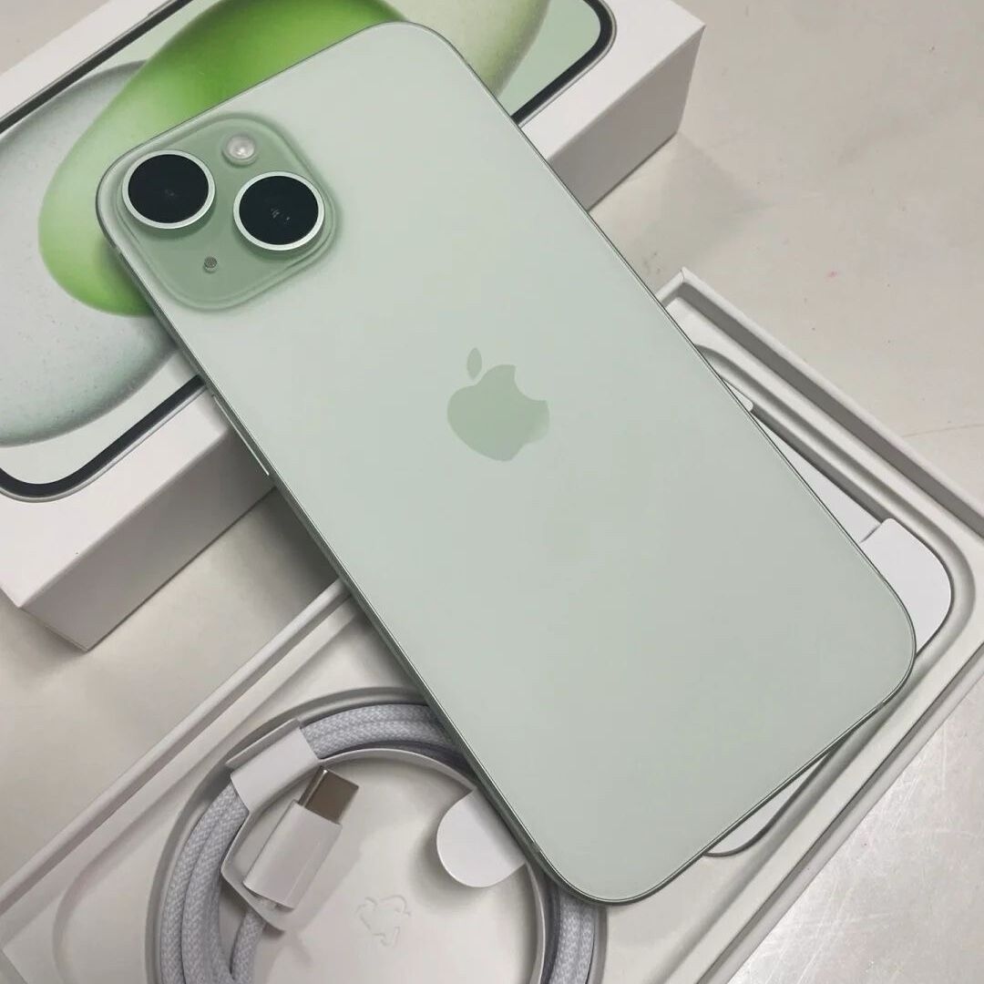 Image du produit : iPhone 15 128 giga ( SIM physique)