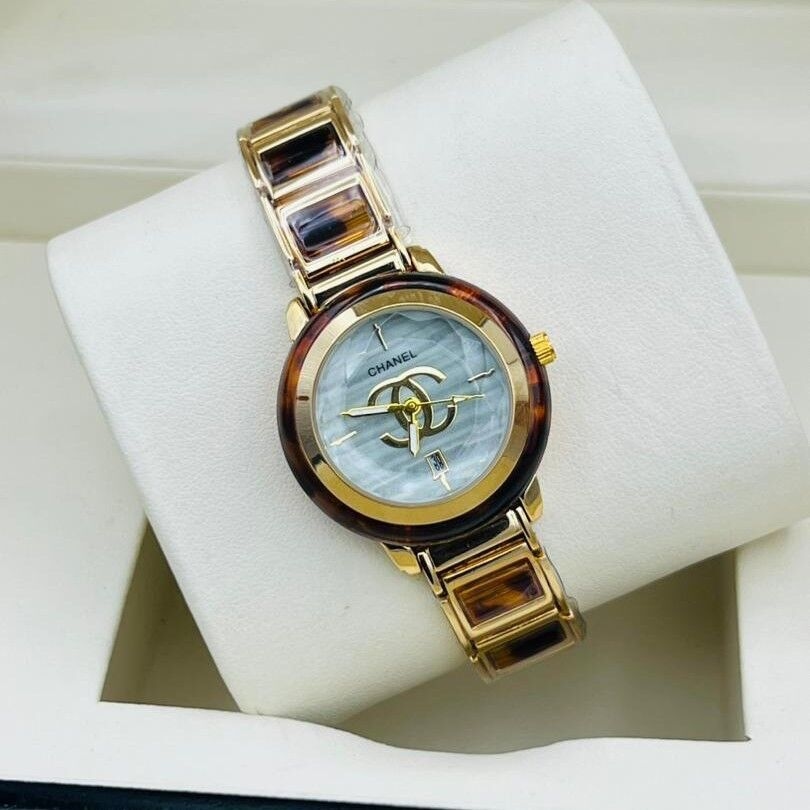 Product image thumbnail: Chanel