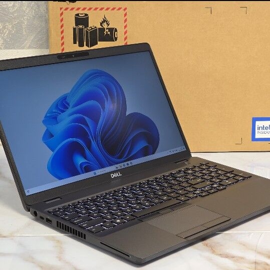 Image du produit : Dell latitude 5501