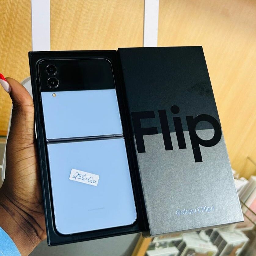 Image du produit : SAMSUNG GALAXU ZFLIP4 5G 256G