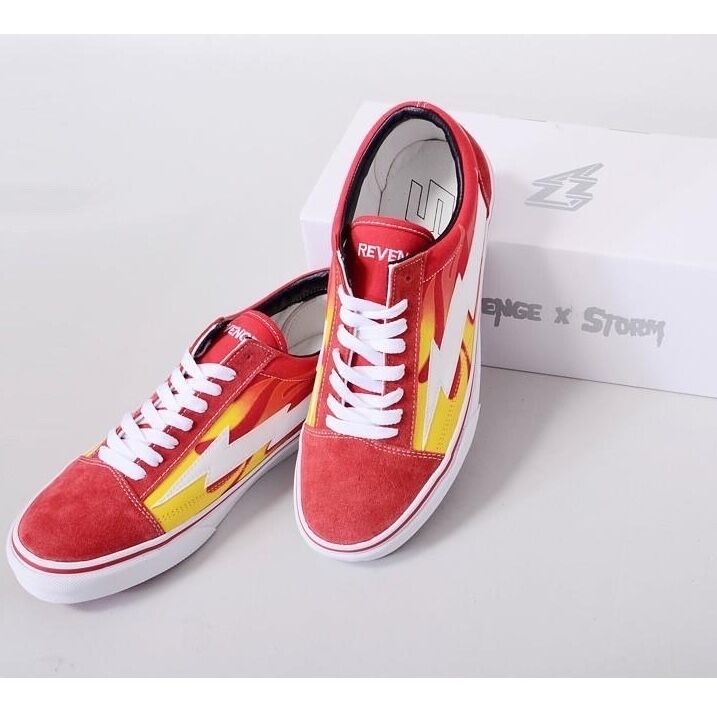 Product image thumbnail: VANS OLD SKOOL