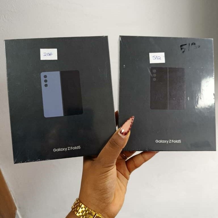 Image du produit : SAMSUNG GALAXY ZFOLD5 5G 512G 🇺🇸