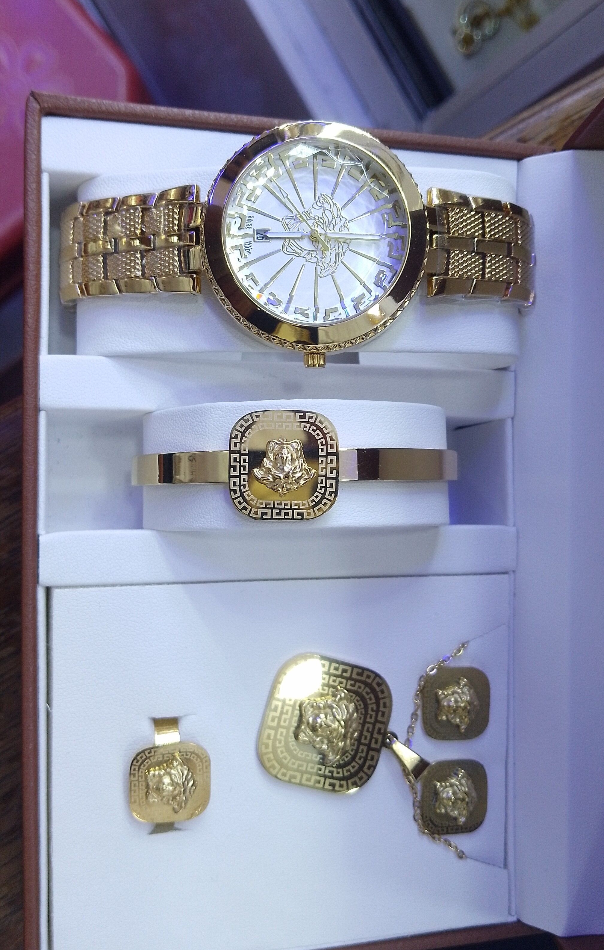 Image du produit : Ensemble montre avec sa boite