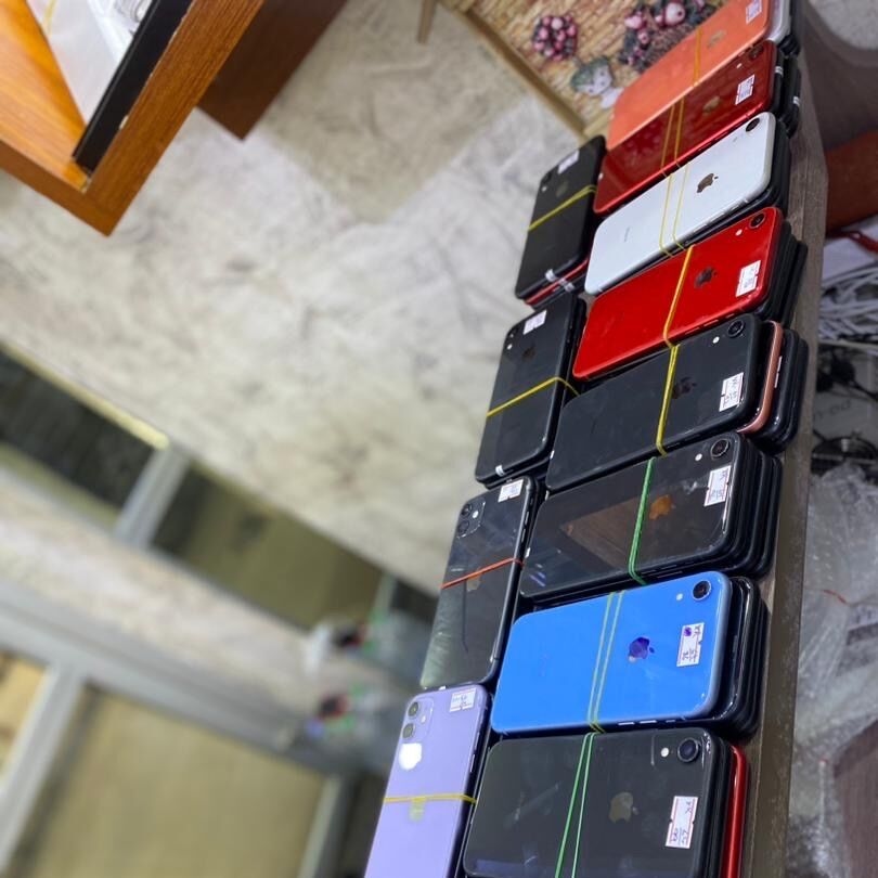 Product image thumbnail: iPhone XR 64 giga