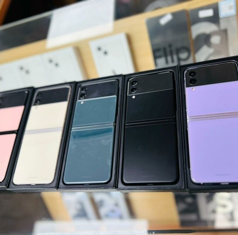 Image du produit : SAMSUNG GALAXY ZFLIP4 5G - 256G