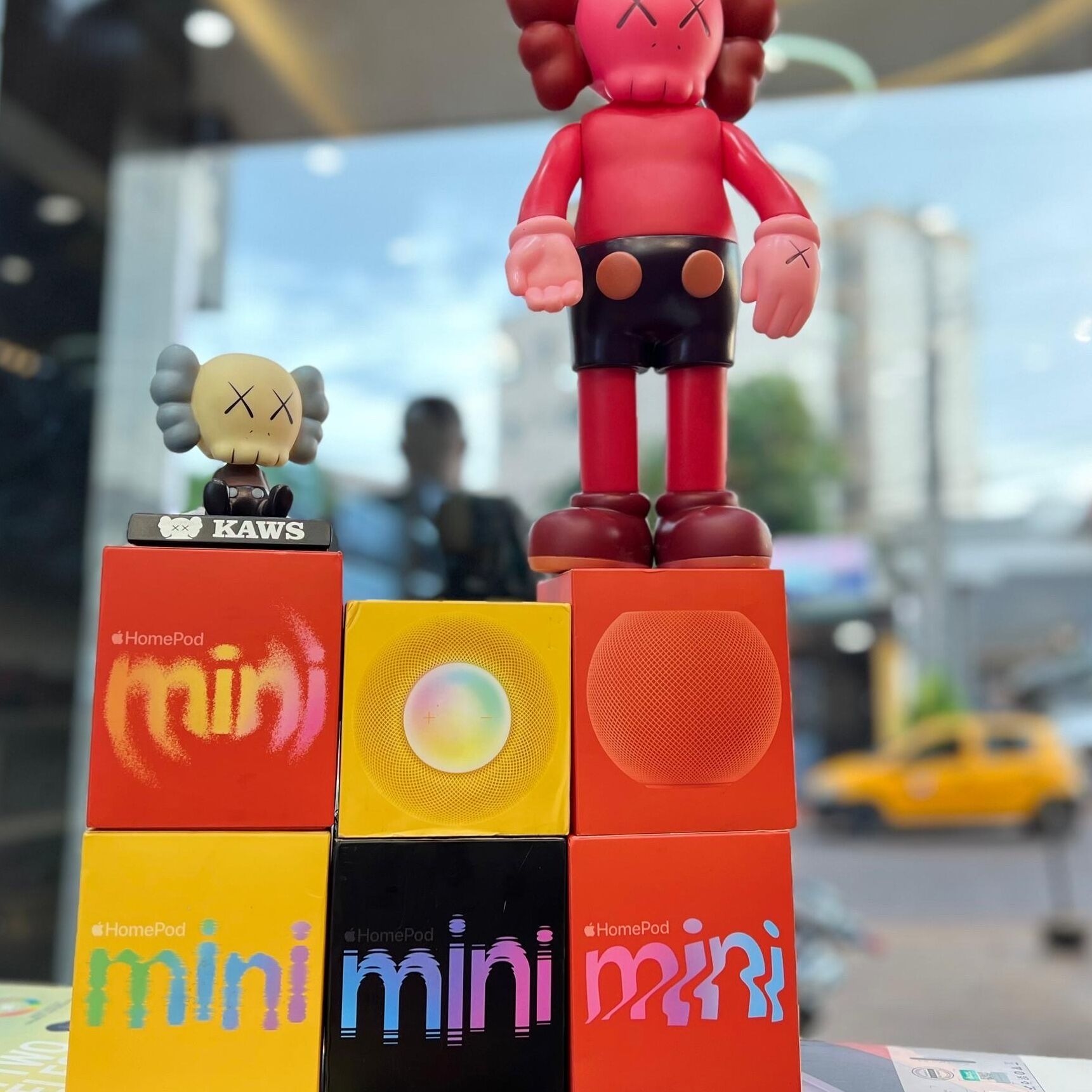 Product image thumbnail: home pod mini (apple )