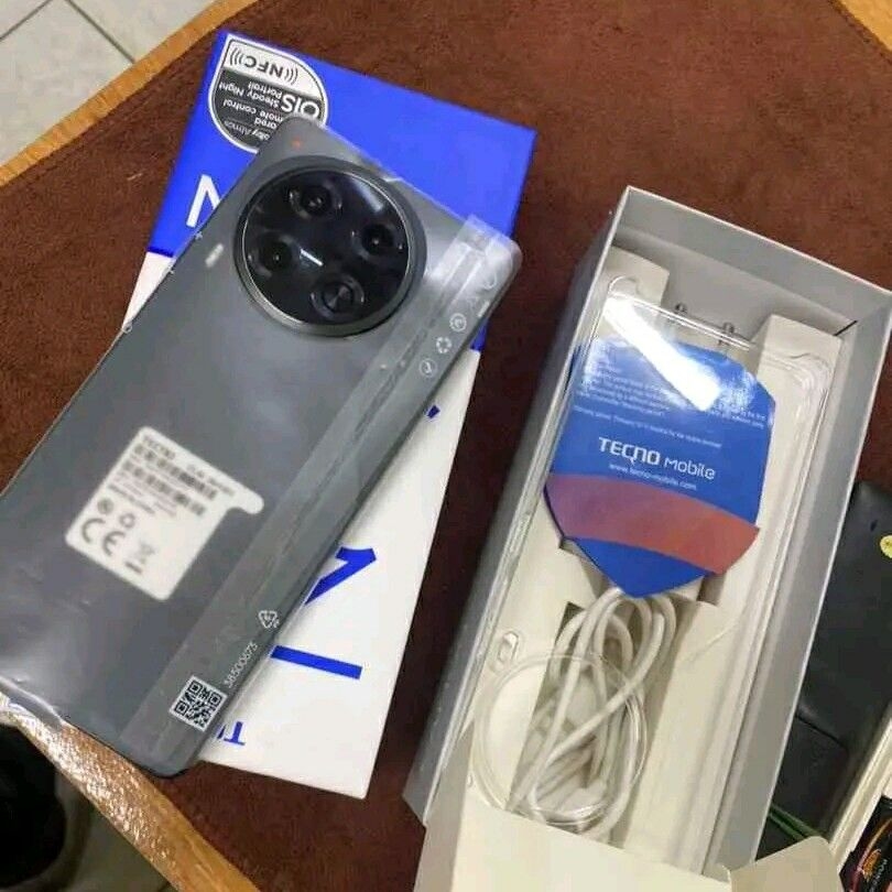 Image du produit : Tecno Camon 30 - 256g