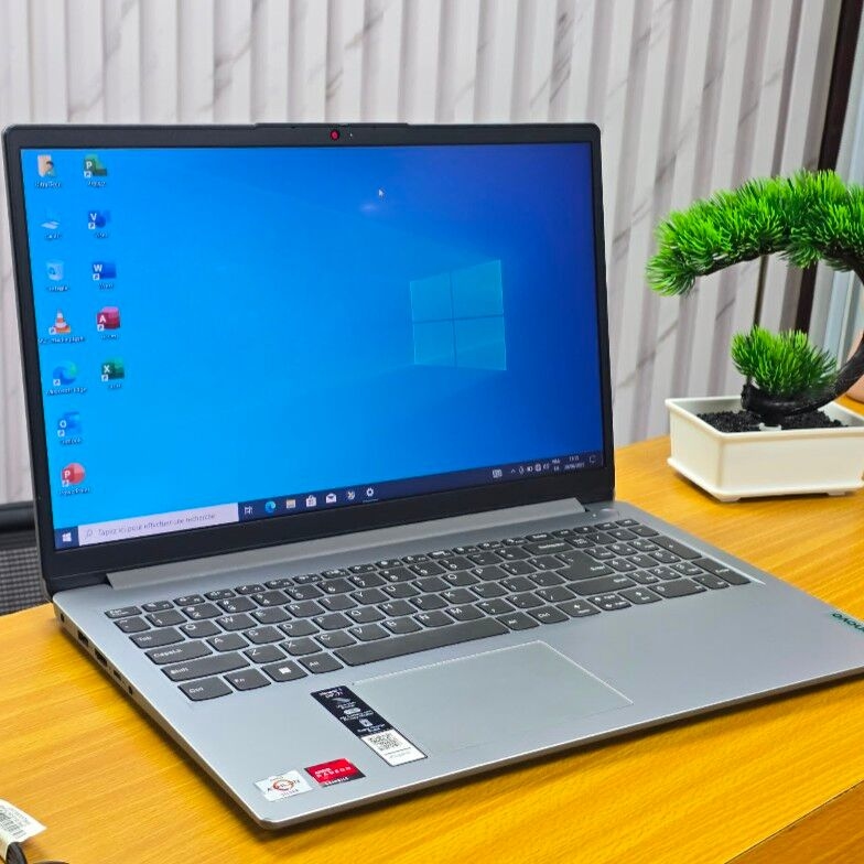 Image du produit : Lenovo IdeaPad1 15ADA7 (10e génération)