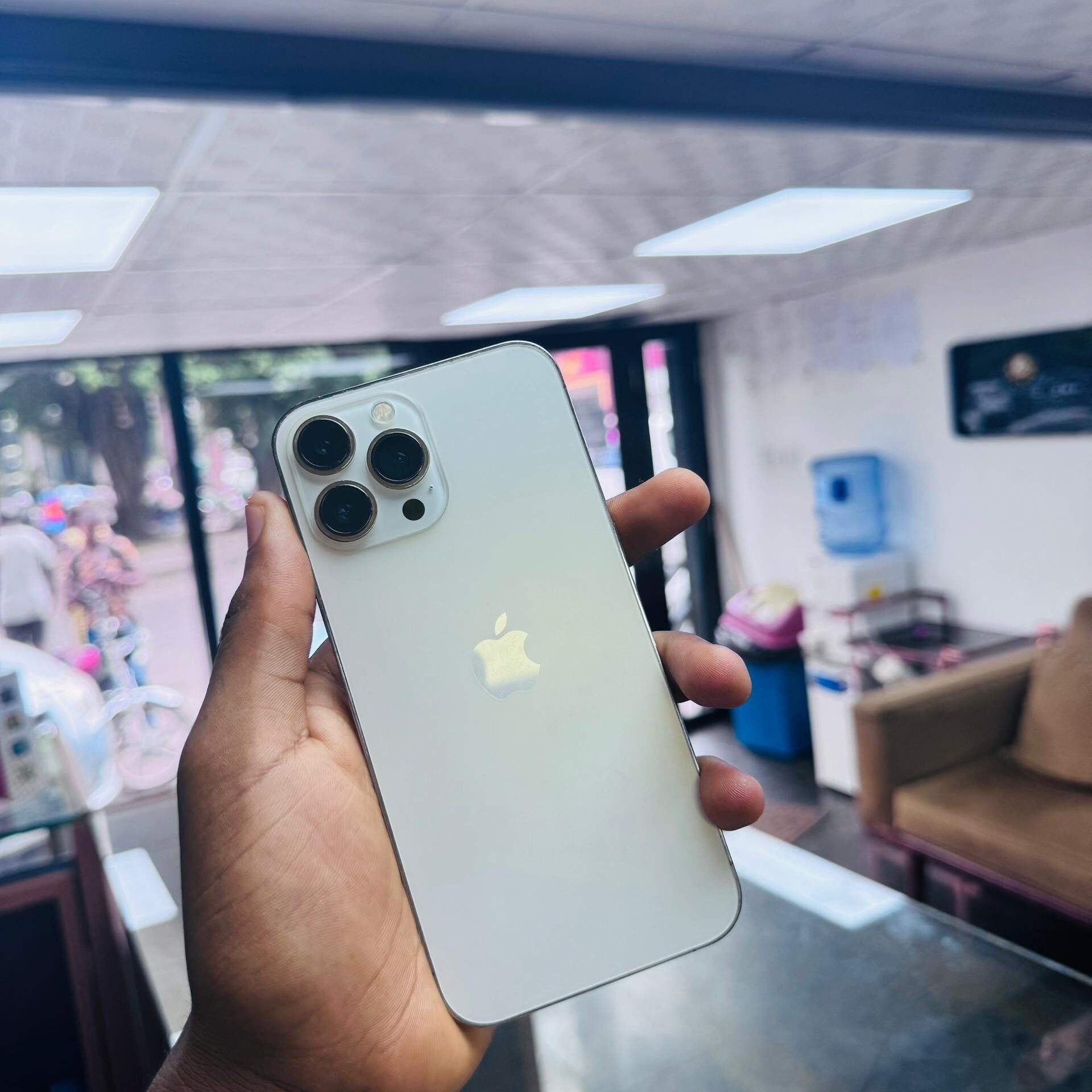 Product image thumbnail: IPHONE 13 PROMAX 1TERA