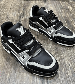 Product image thumbnail: Louis Vuitton 40–45