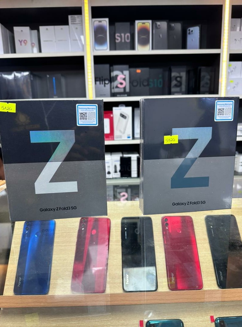 Image du produit : SAMSUNG GALAXY ZFOLD3 5G 256G