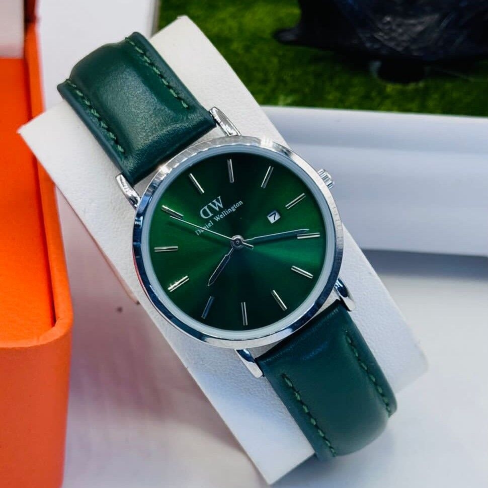 Product image thumbnail: Daniel Wellington