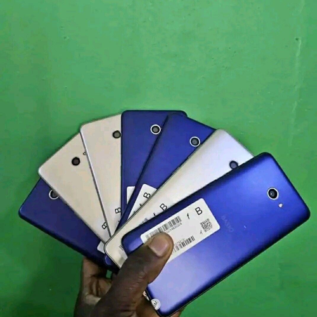 Product image thumbnail: BASS 4 - 32G ROM