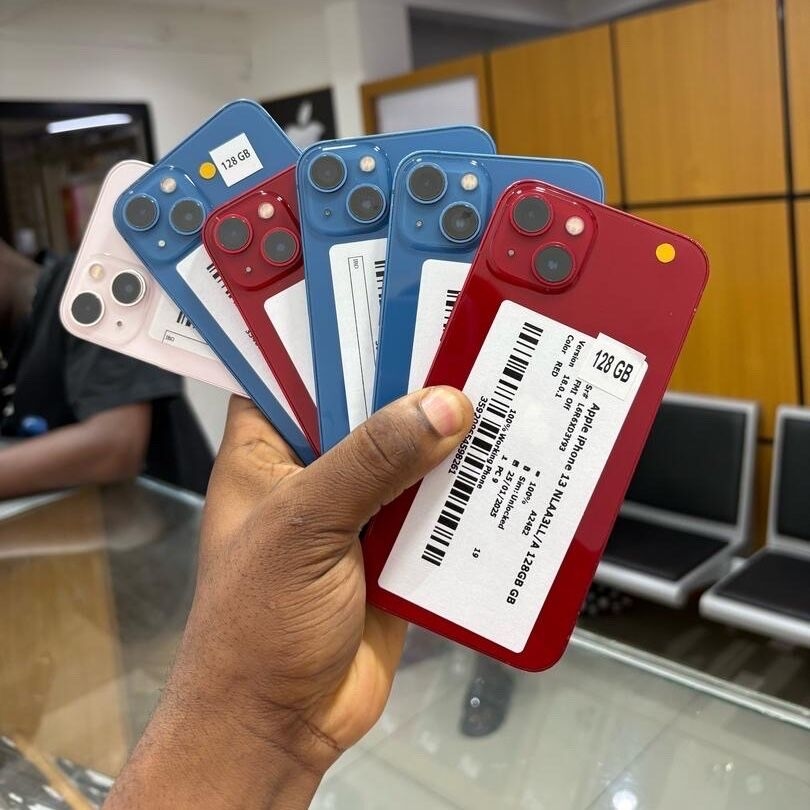 Product image thumbnail: IPHONE 13 SIMPLE