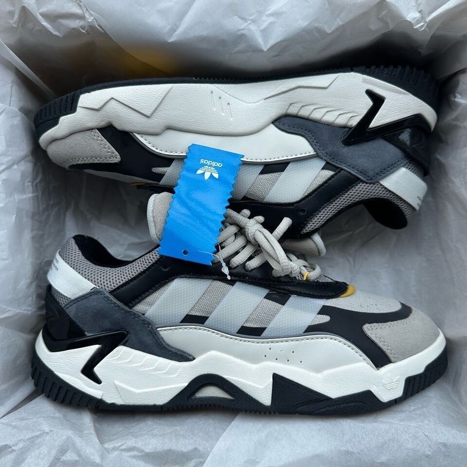 Product image thumbnail: Adidas Niteball2