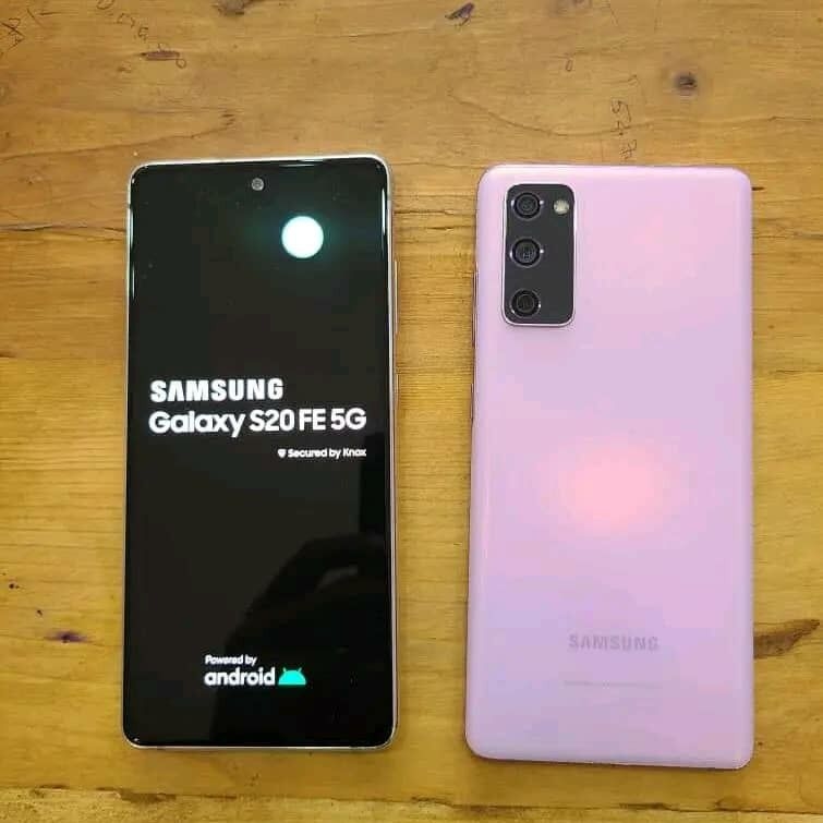 Image du produit : SAMSUNG GALAXY S20FE 5G - 128G HDD