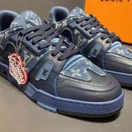 Product image thumbnail: Louis Vuitton