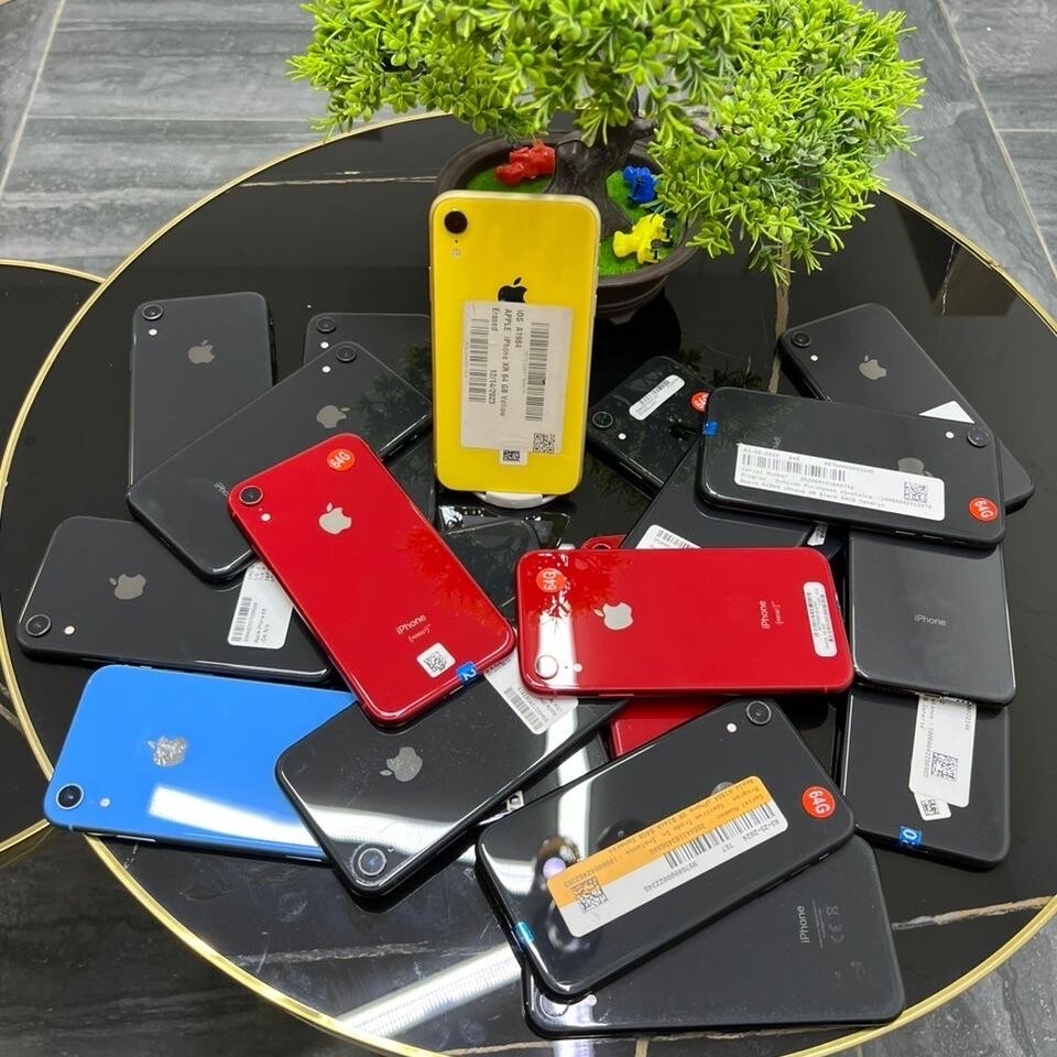 Product image thumbnail: iPhone XR 64 giga