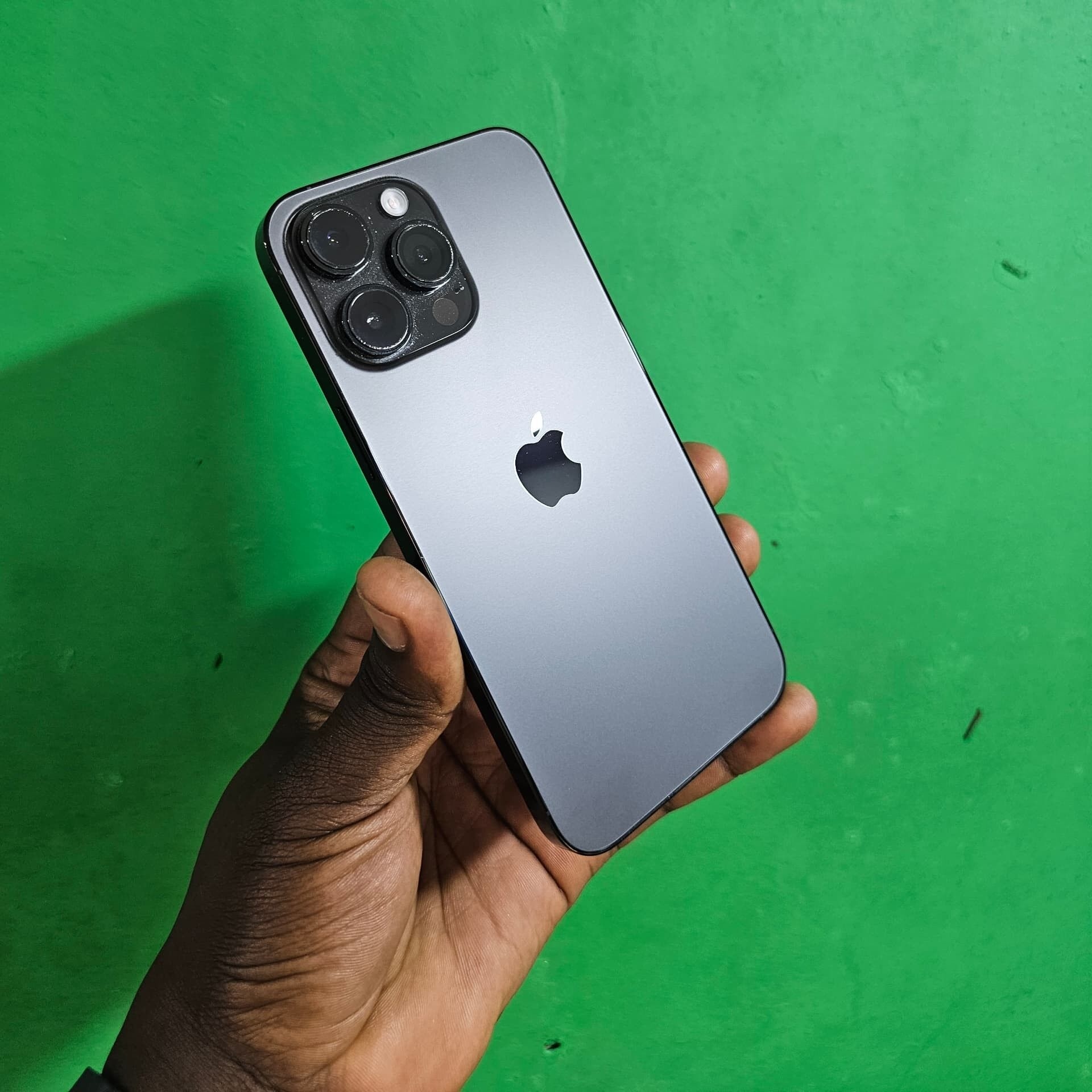 Product image thumbnail: IPHONE 14 PRO MAX 256GB SOLDES 93%