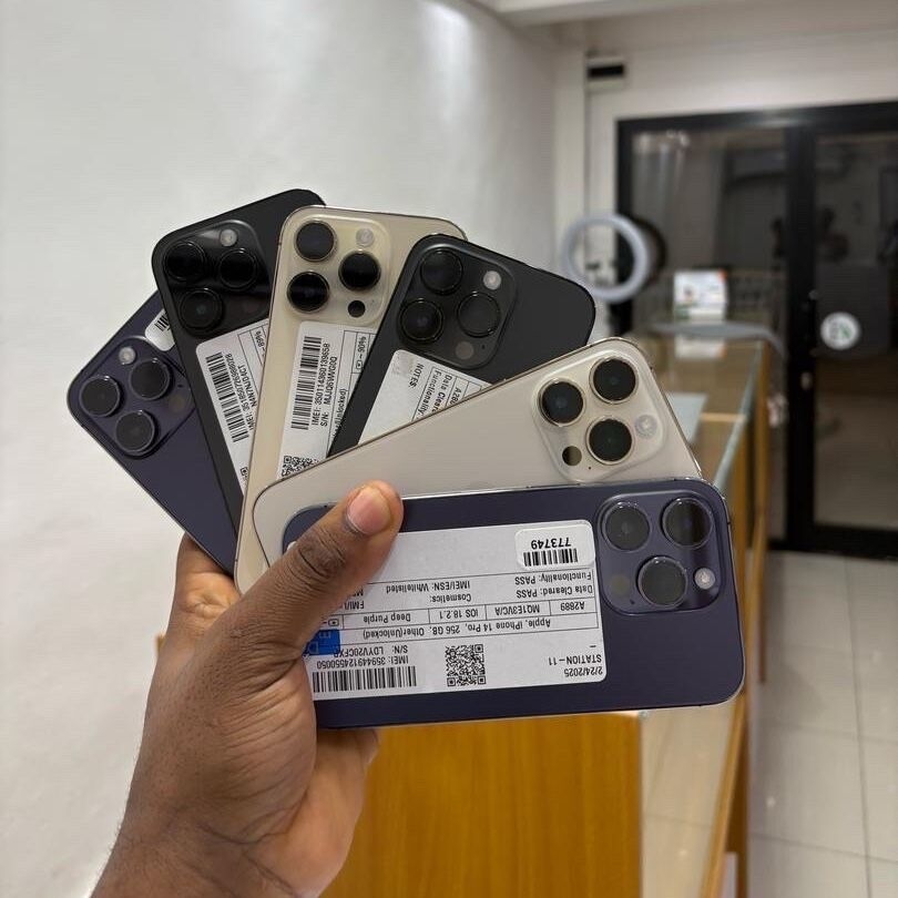 Product image thumbnail: IPHONE 14 pro 256gb