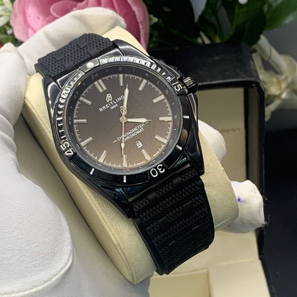 Product image thumbnail: montre BREITLING