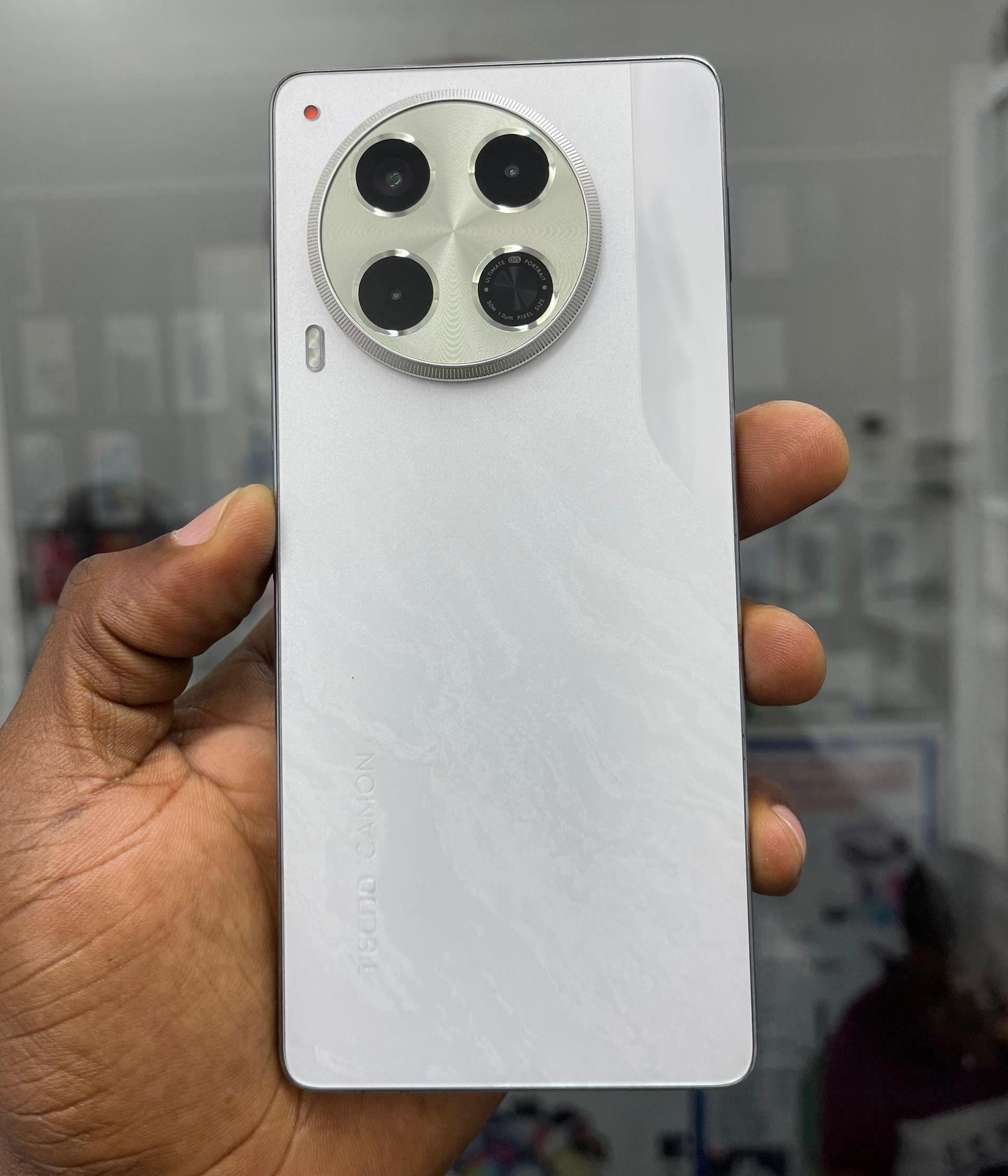 Product image thumbnail: CAMON 30 FAST DEALS 256G