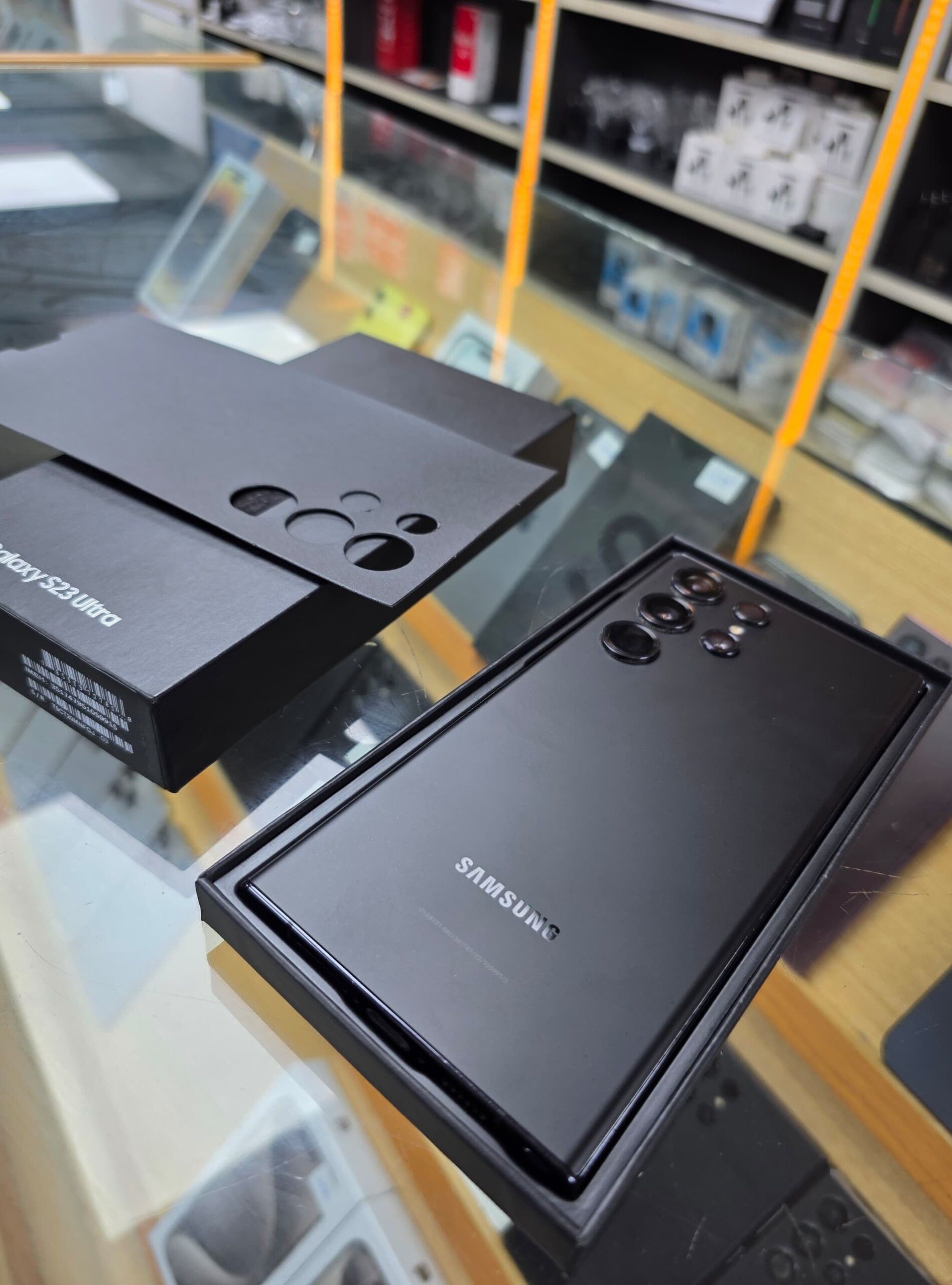 Image du produit : SAMSUNG GALAXY S23 ULTRA 5G 256G OPENBOX