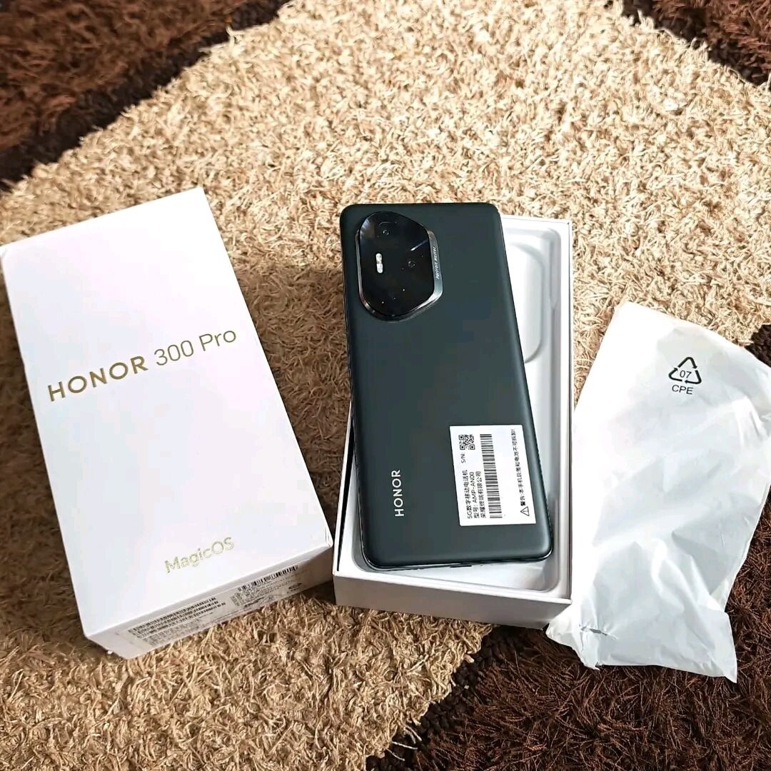 Product image thumbnail: Honor 200 pro 5g - 512/24