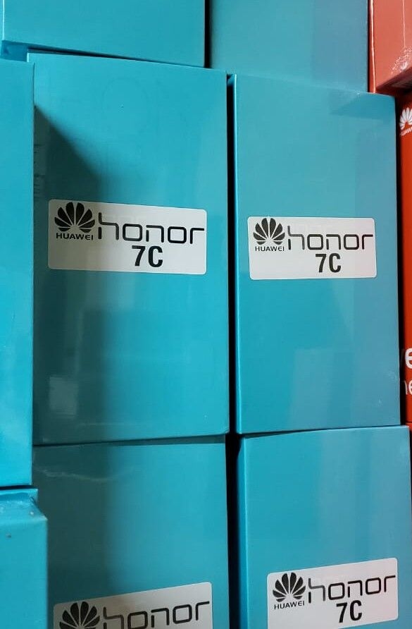 Product image thumbnail: HONOR 7C - 2SIMS - 64G HDD