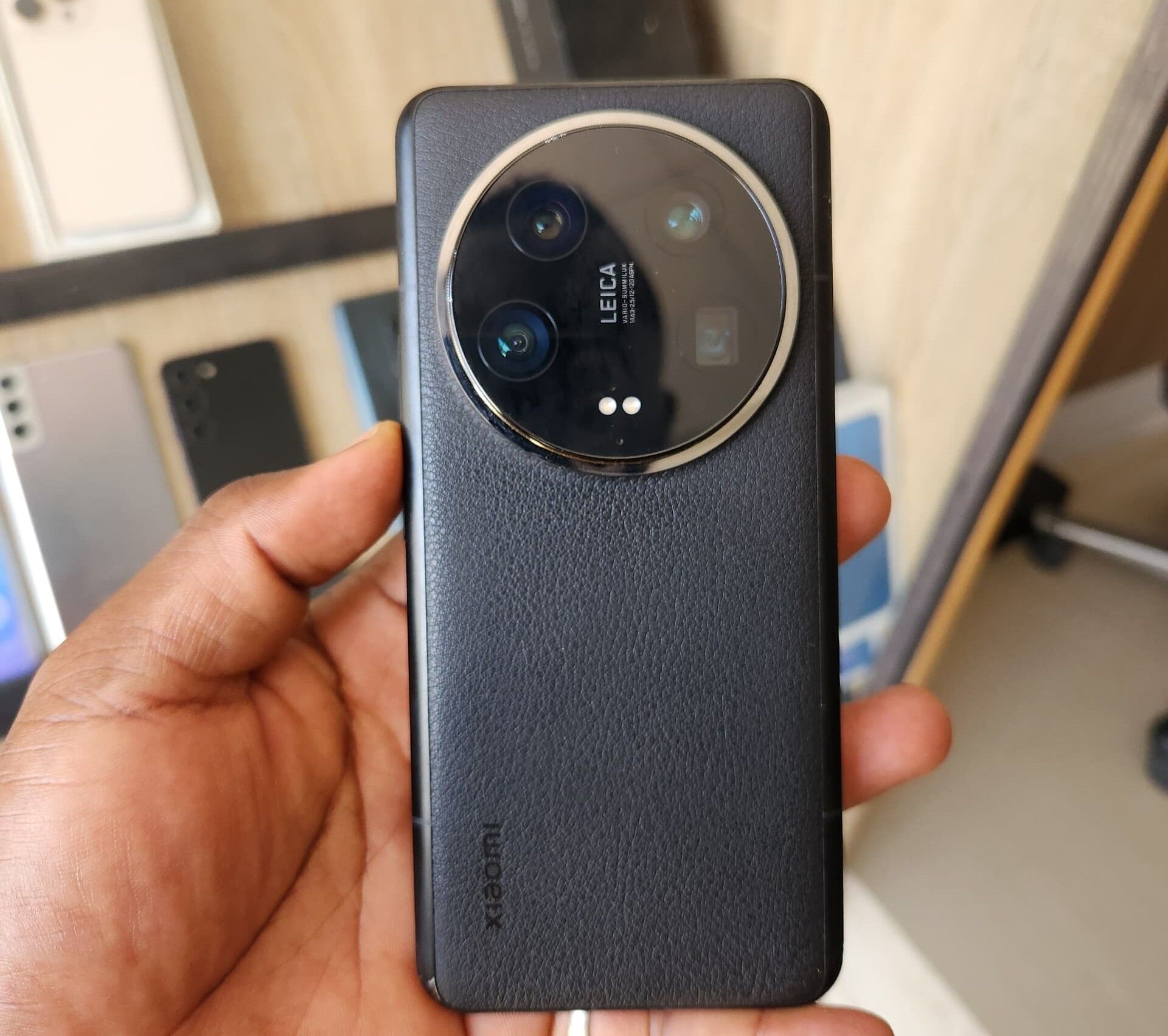 Product image thumbnail: Xiaomi 14 ultra 5g 512g