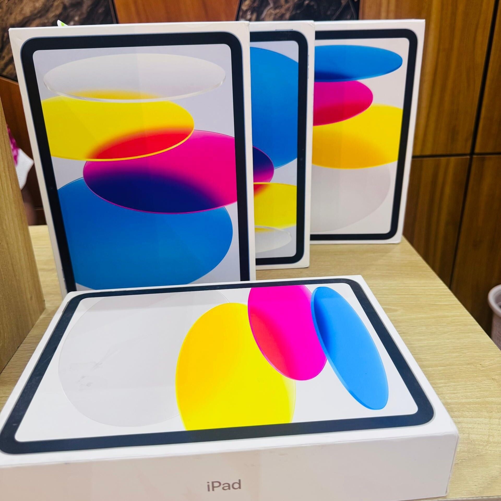 Product image thumbnail: IPAD 10 WIFI 64G