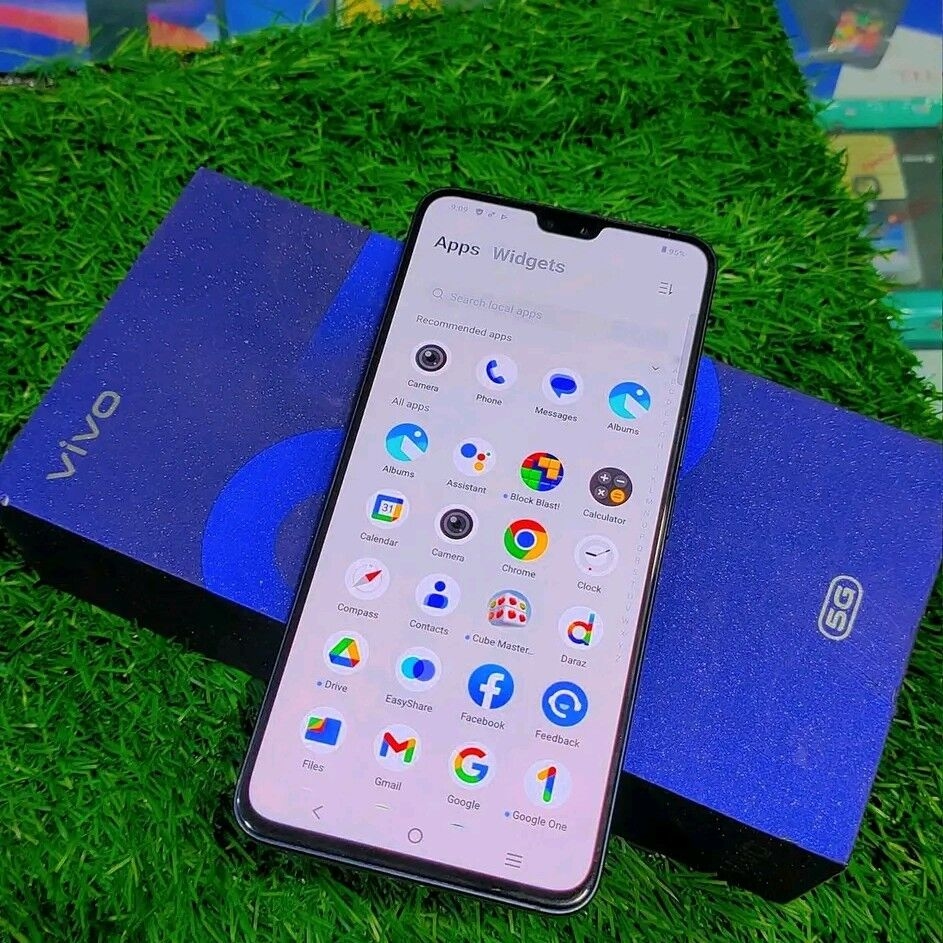 Product image thumbnail: VIVO V23 - 256G HDD - 12G RAM