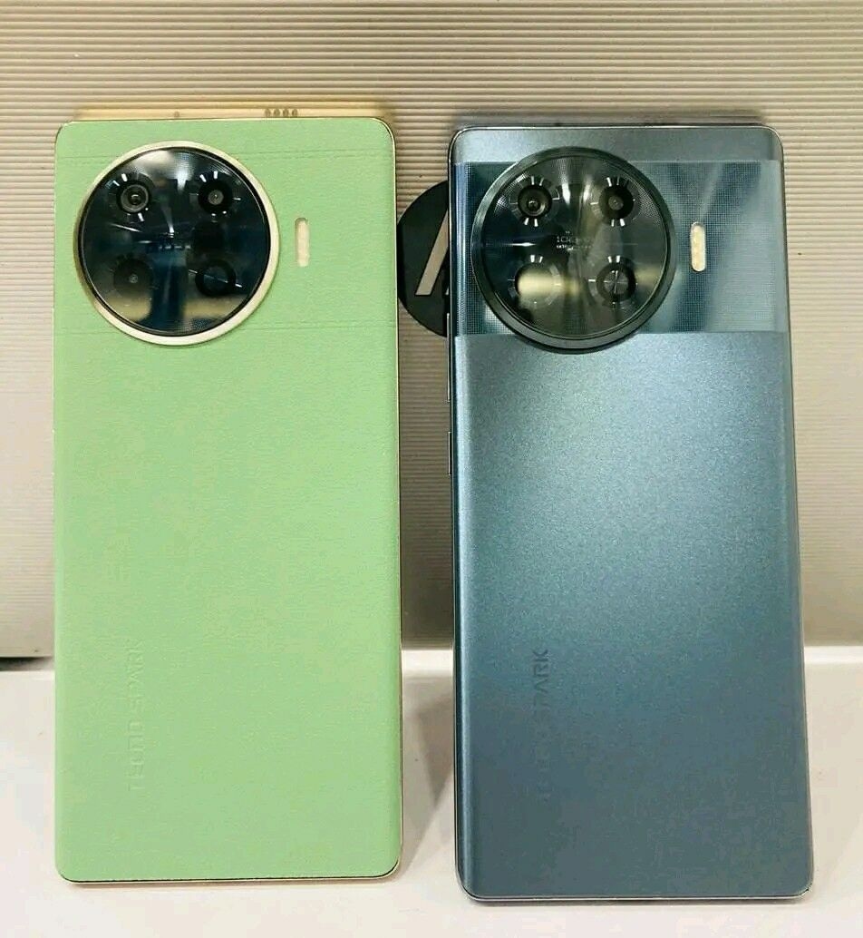 Product image thumbnail: SPARK 20 PRO PLUS 5G - 256G