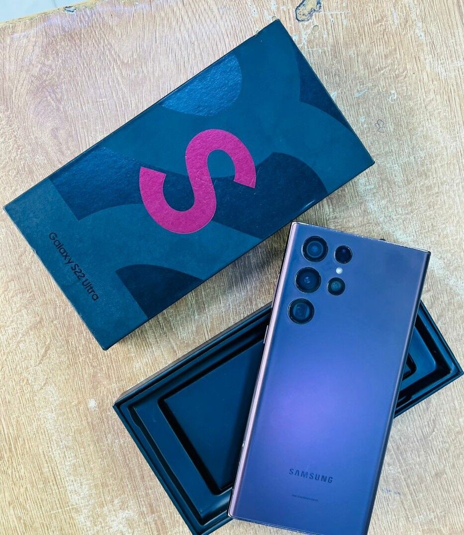 Product image thumbnail: SAMSUNG GALAXY S22 ULTRA 5G - 256G ROM