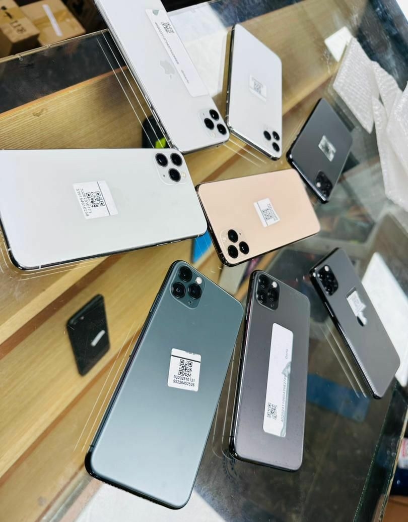 Product image thumbnail: IPHONE 12 pro max 256g