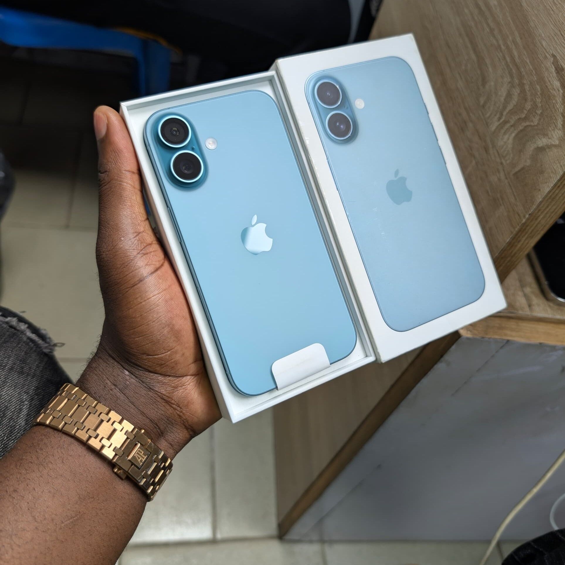 Product image thumbnail: IPHONE 16 SIMPLE 128G USA