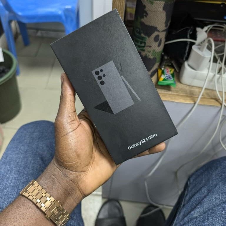 Product image thumbnail: S24 ULTRA 5G 512G 2SIM