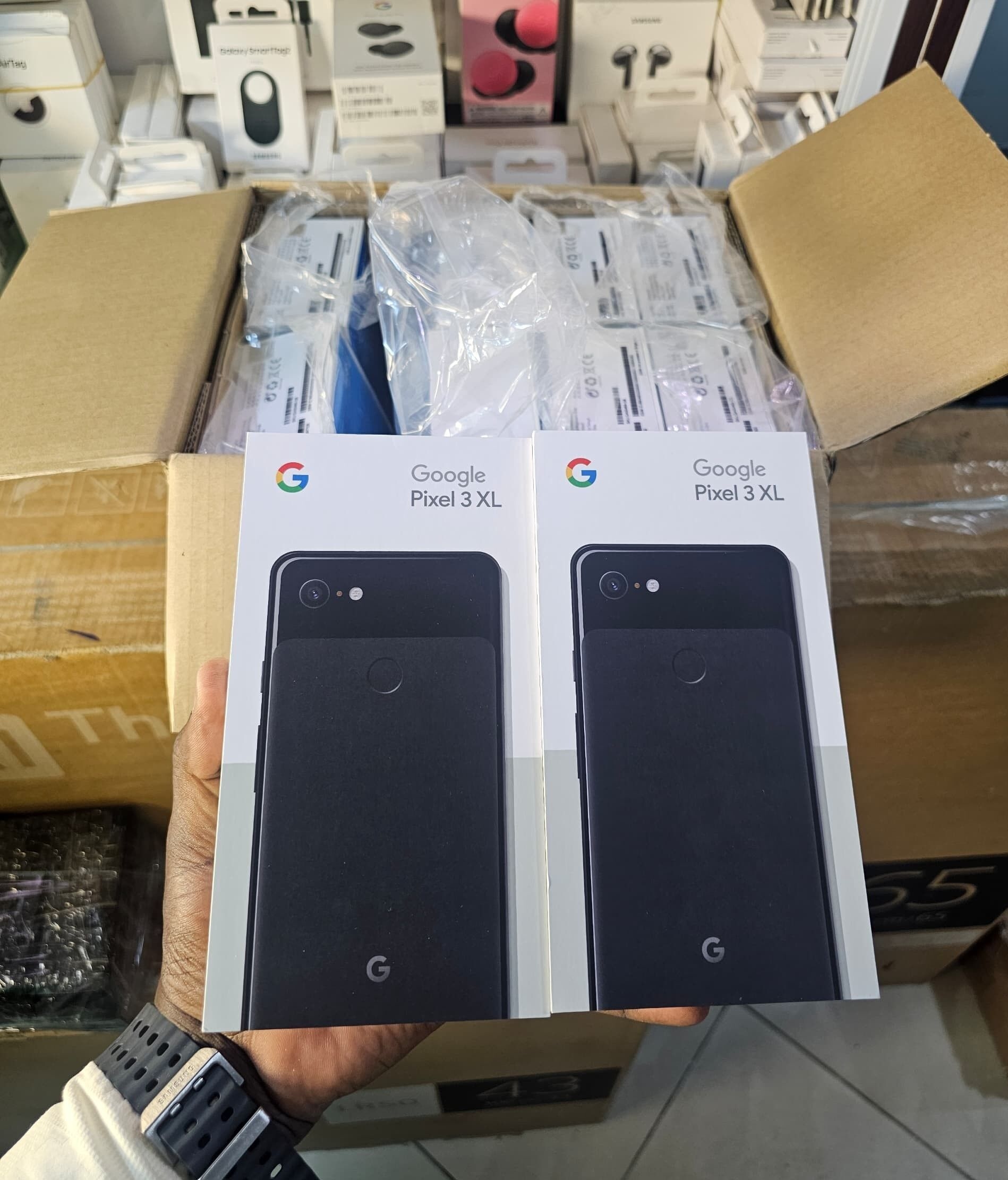 Product image thumbnail: GOOGLE PIXEL 3XL 64G